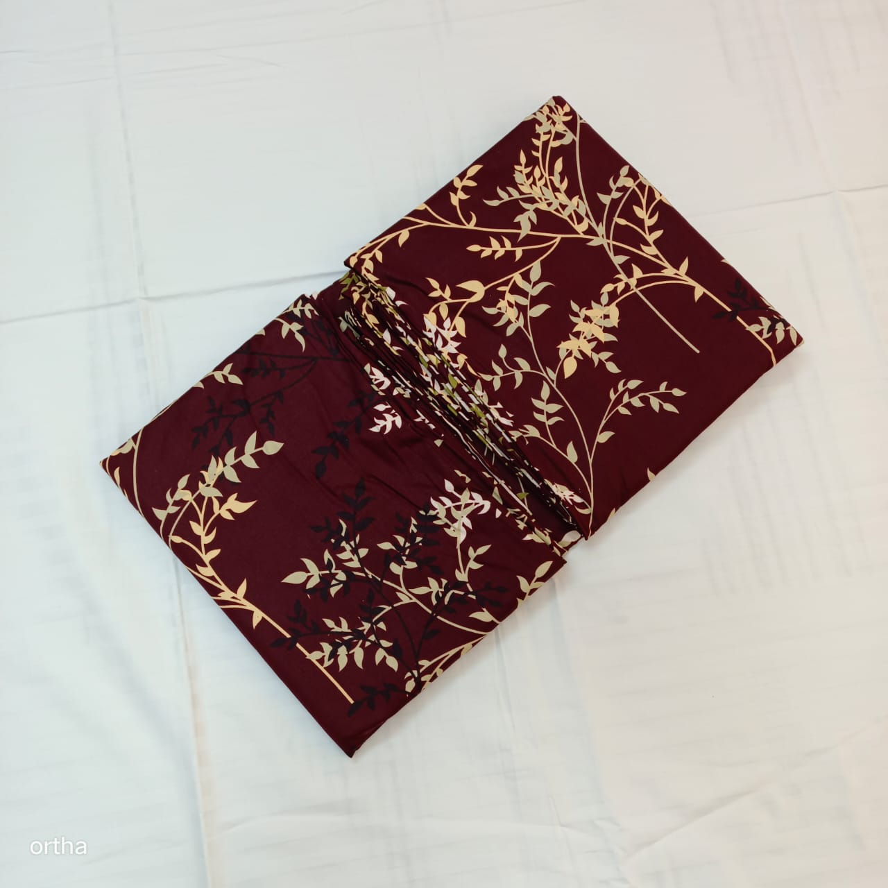 Finest Quality King Size Ortha Luxury Comforter Cover – Zipper System – 85*90 Inch – Golden Maroon