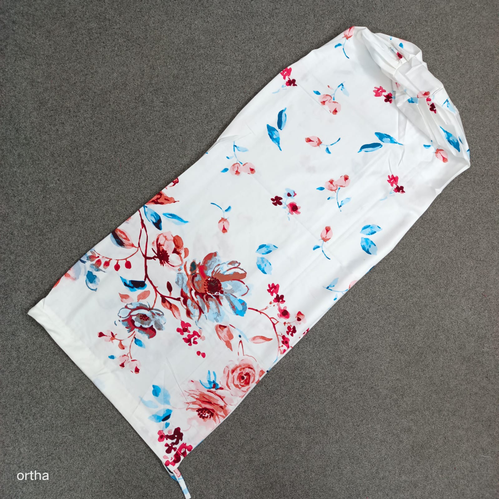 Side Pillow Cover – 100% Cotton – Length 40 Inch- Round 34 Inch – 1 Pcs