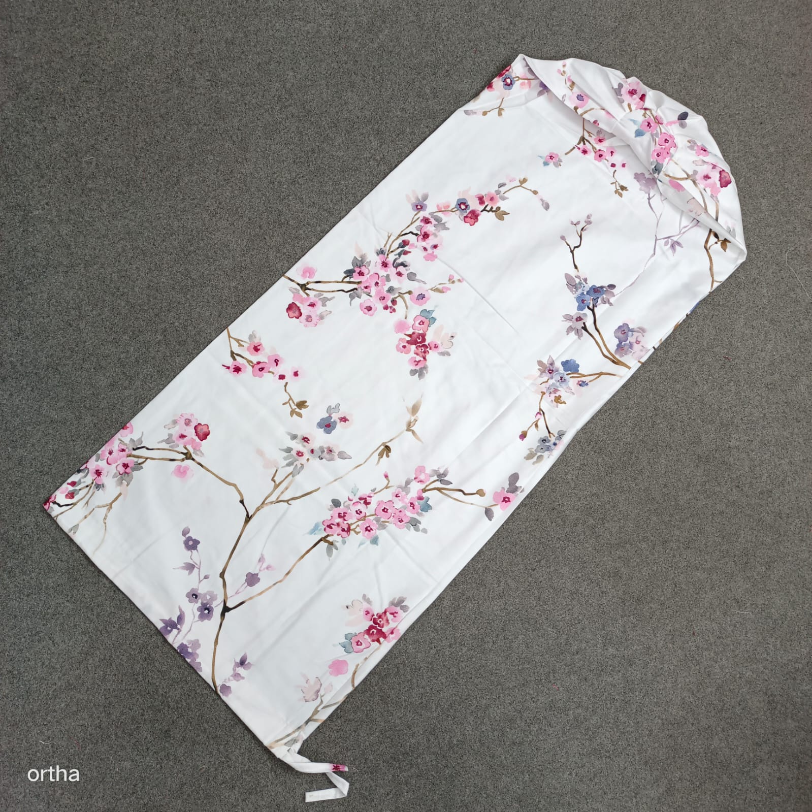 Side Pillow Cover – 100% Cotton – Length 40 Inch- Round 34 Inch – 1 Pcs