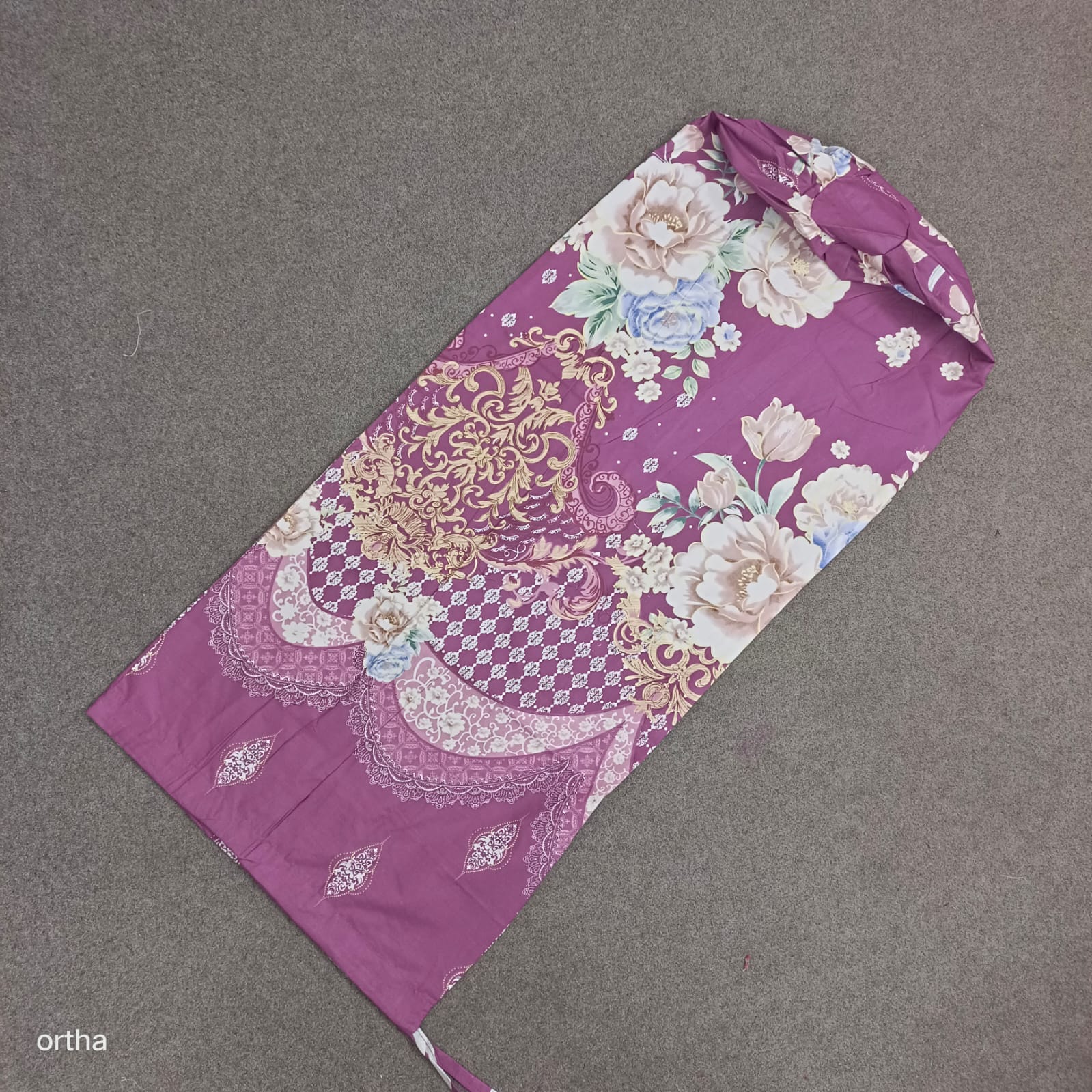 Side Pillow Cover – 100% Cotton – Length 40 Inch- Round 34 Inch – 1 Pcs