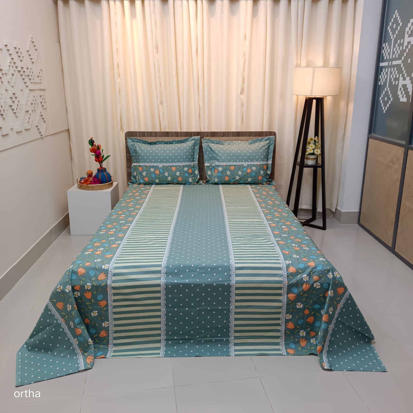 ORTHA EXCLUSIVE COTTON KING SIZE BEDSHEET – 3 PECS SET – STRIPE DOT FLOWER
