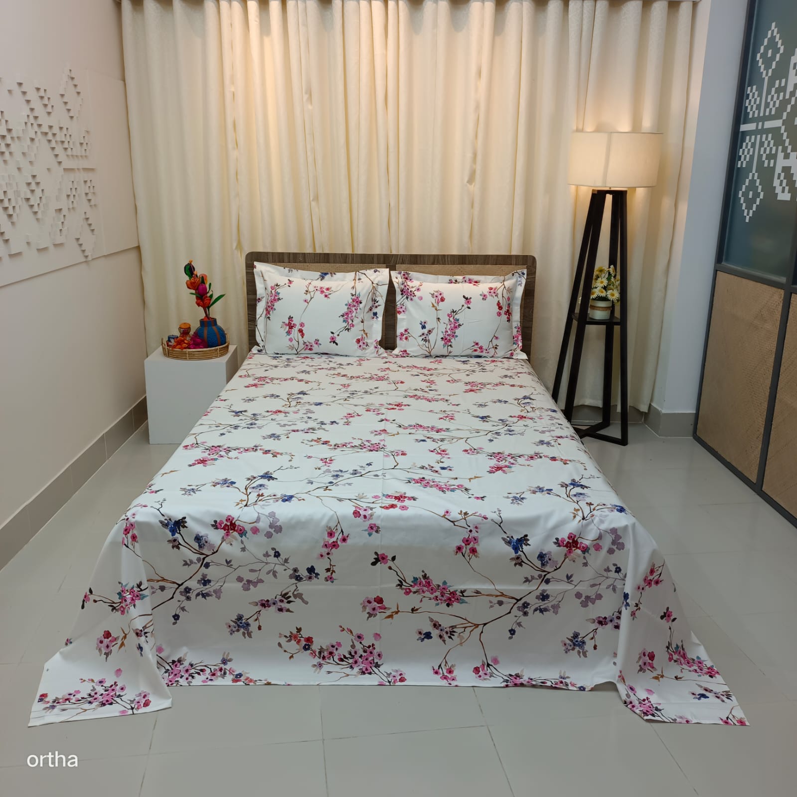 30/30 Count Luxury Exclusive Ortha Bedsheet – King Size – 3 Pecs Set - Without Side Pillow Cover