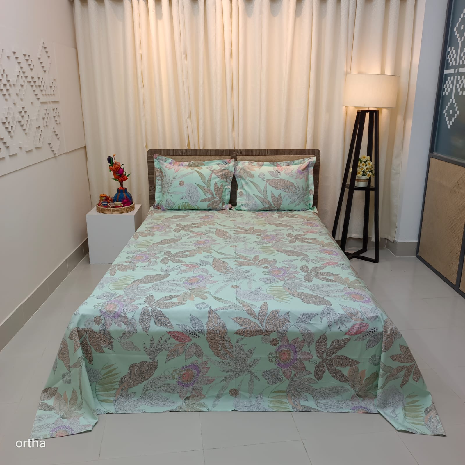 30/30 Count Premium Ortha Luxury Exclusive Bedsheet – King Size – 3 Pecs Set - Pastel Leaf