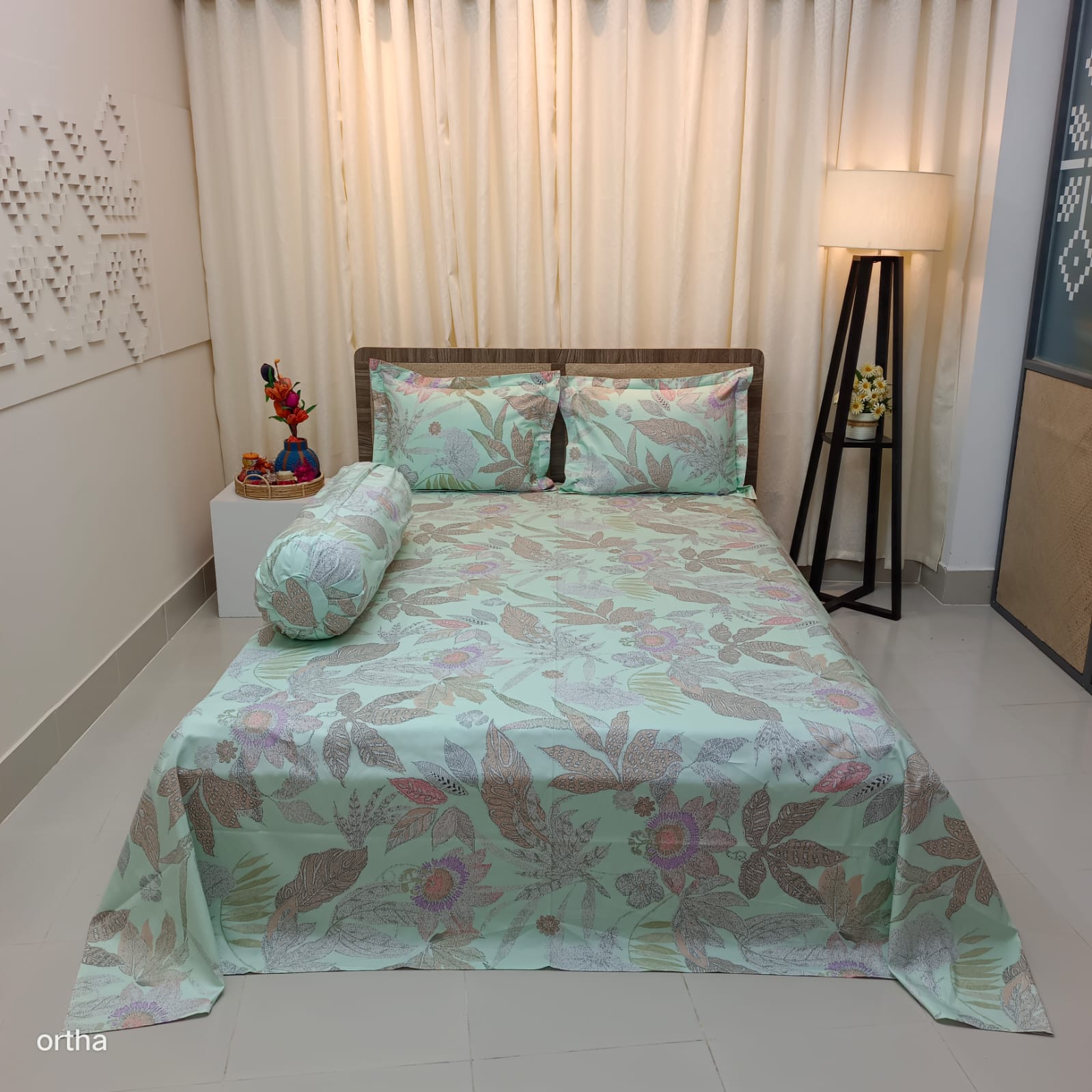30/30 Count Premium Ortha Luxury Exclusive Bedsheet – King Size – 4 Pecs Set - Pastel Leaf