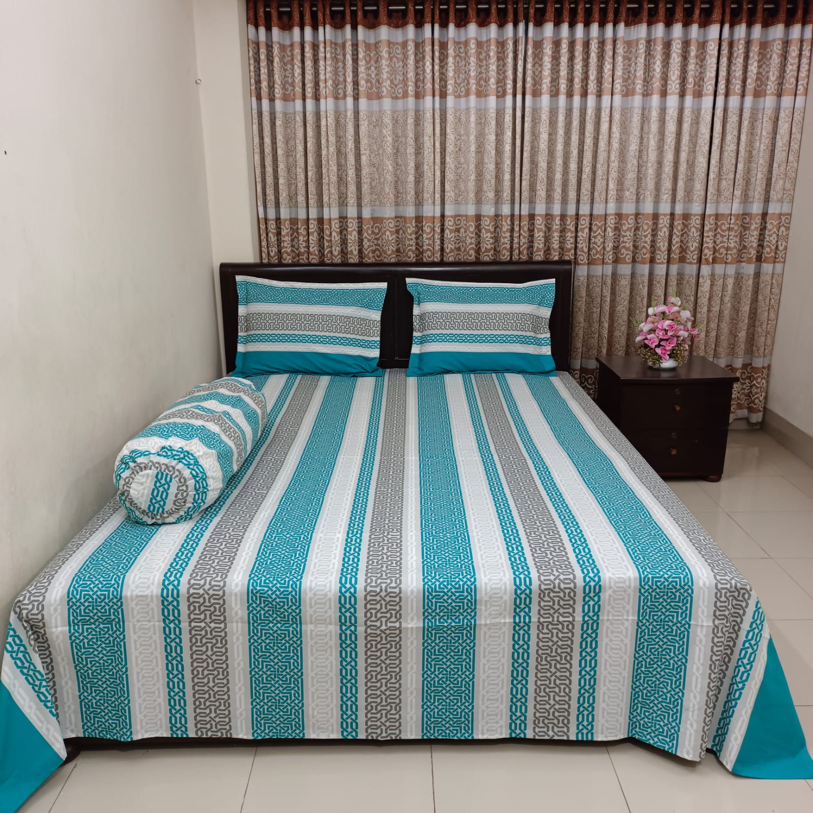 ORTHA EXCLUSIVE COTTON KING SIZE BEDSHEET – 3 PECS SET – Stripe Ash sky