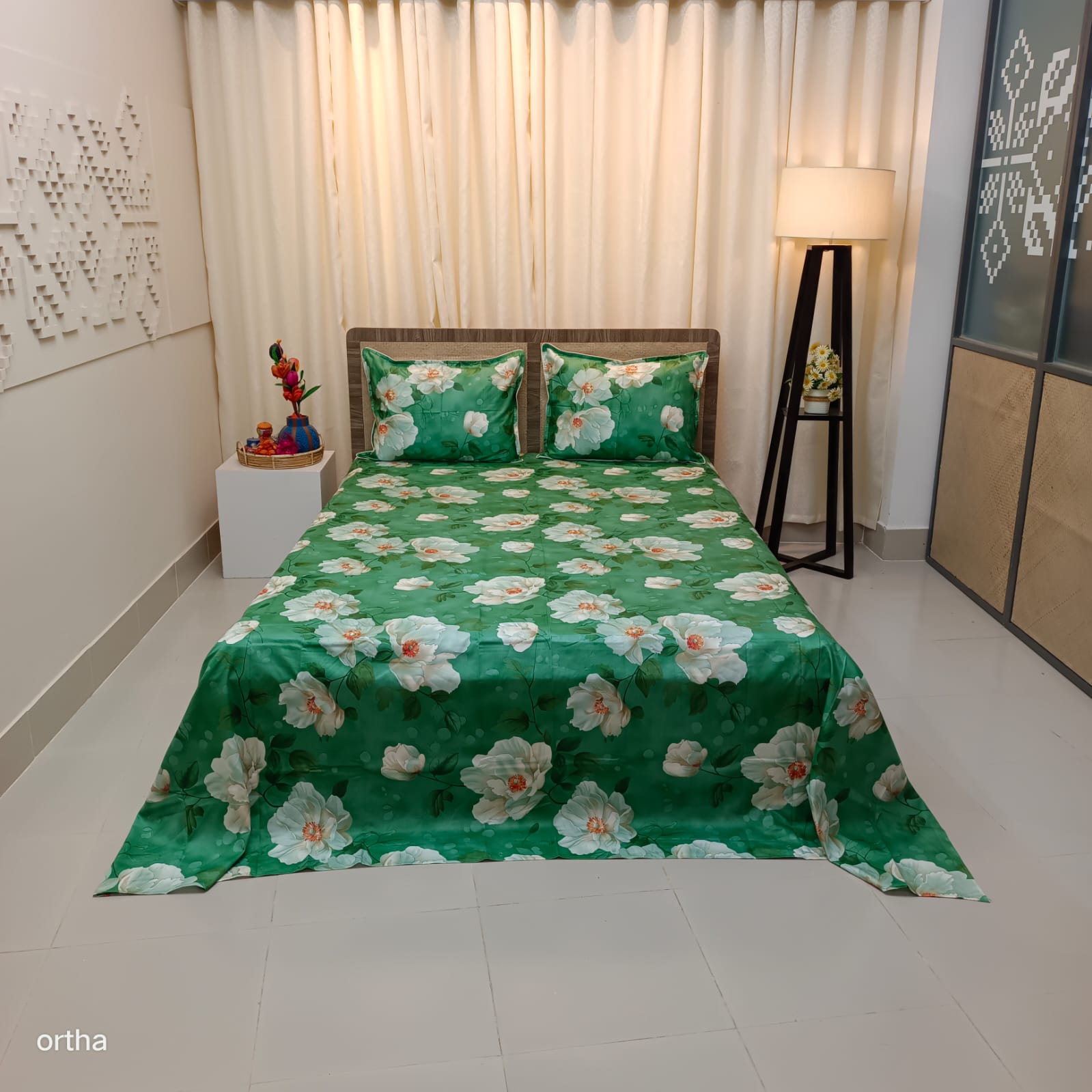 OLS Super King Size Luxury Twill Cotton Bedsheet