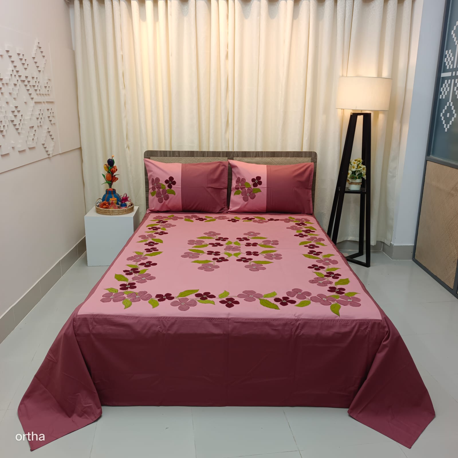 Applique & Embroidery Bed Sheet Set - Super King Size