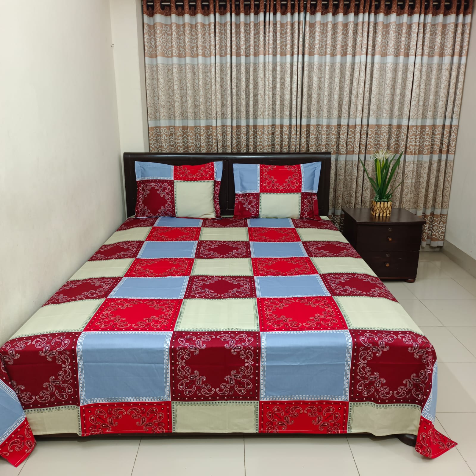 Luxury Twill Cotton Ortha Bedsheet – King Size – 3Pecs – Magenta Box