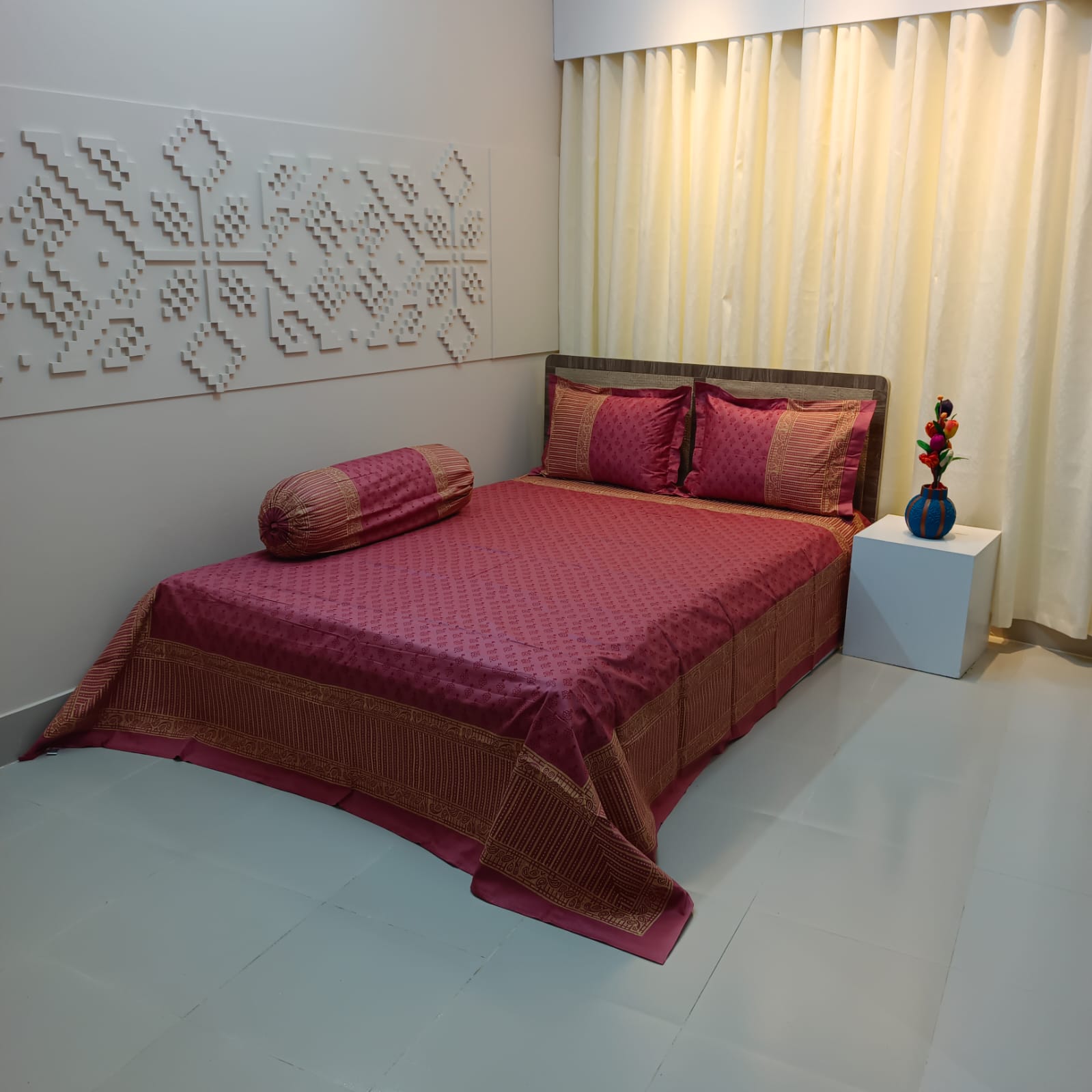 Hand Block Ortha Bedsheet – 4 Pecs – King Size