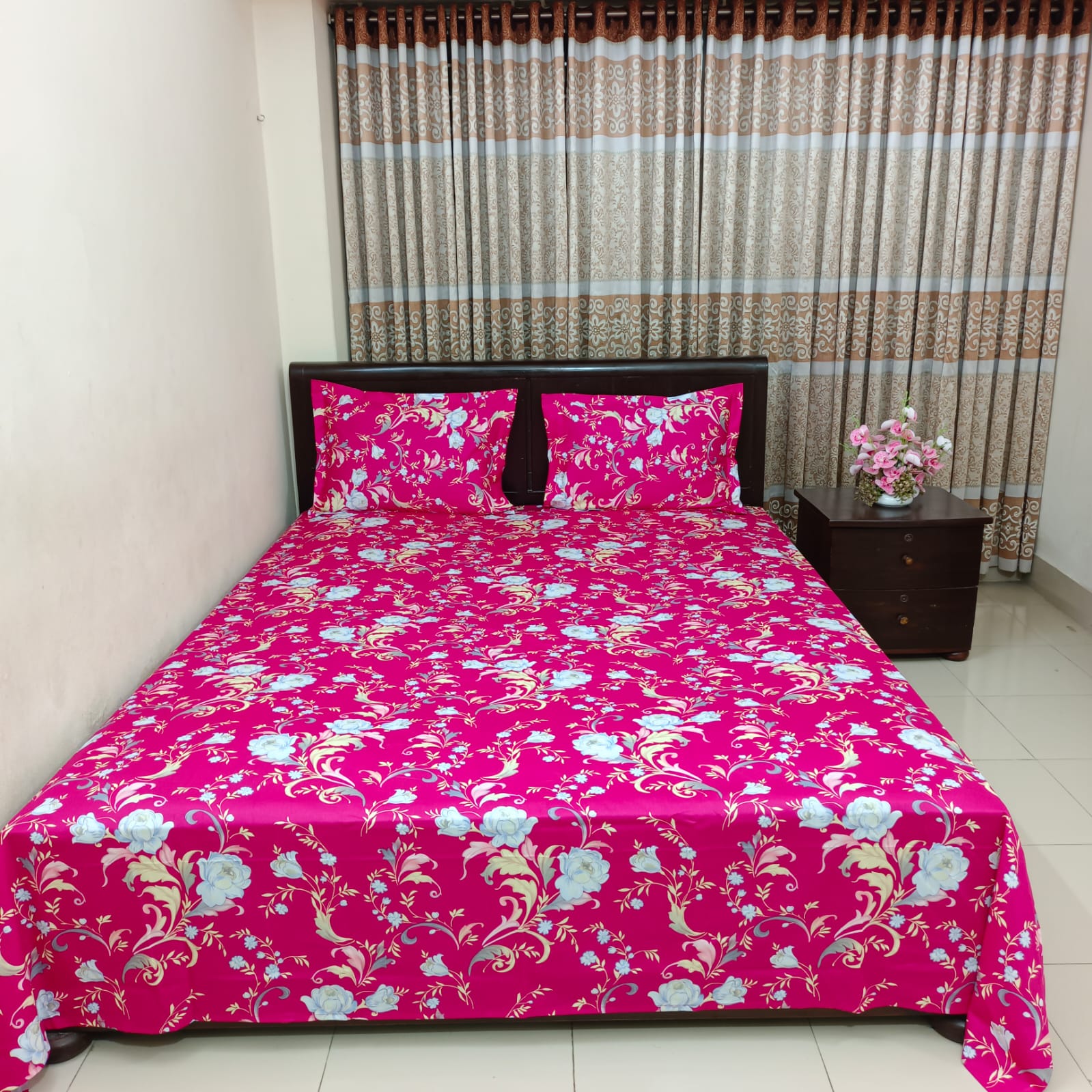 Luxury Twill Cotton Ortha Bedsheet – King Size – 3Pecs – Magenta Royel