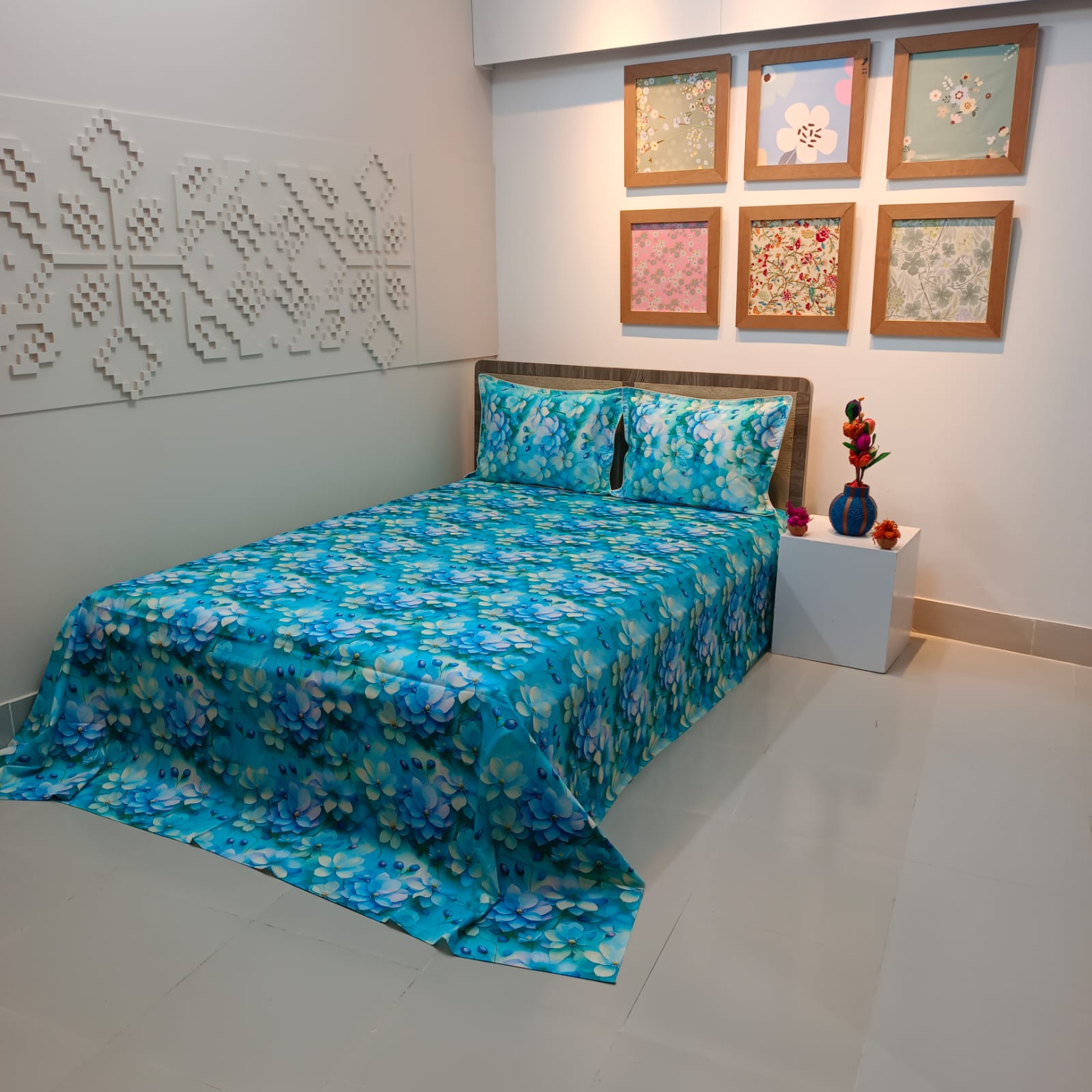 Super King Size High Quality 3D Design Satin Cotton Bed Sheet – 3 Pecs Set – Kath Golap