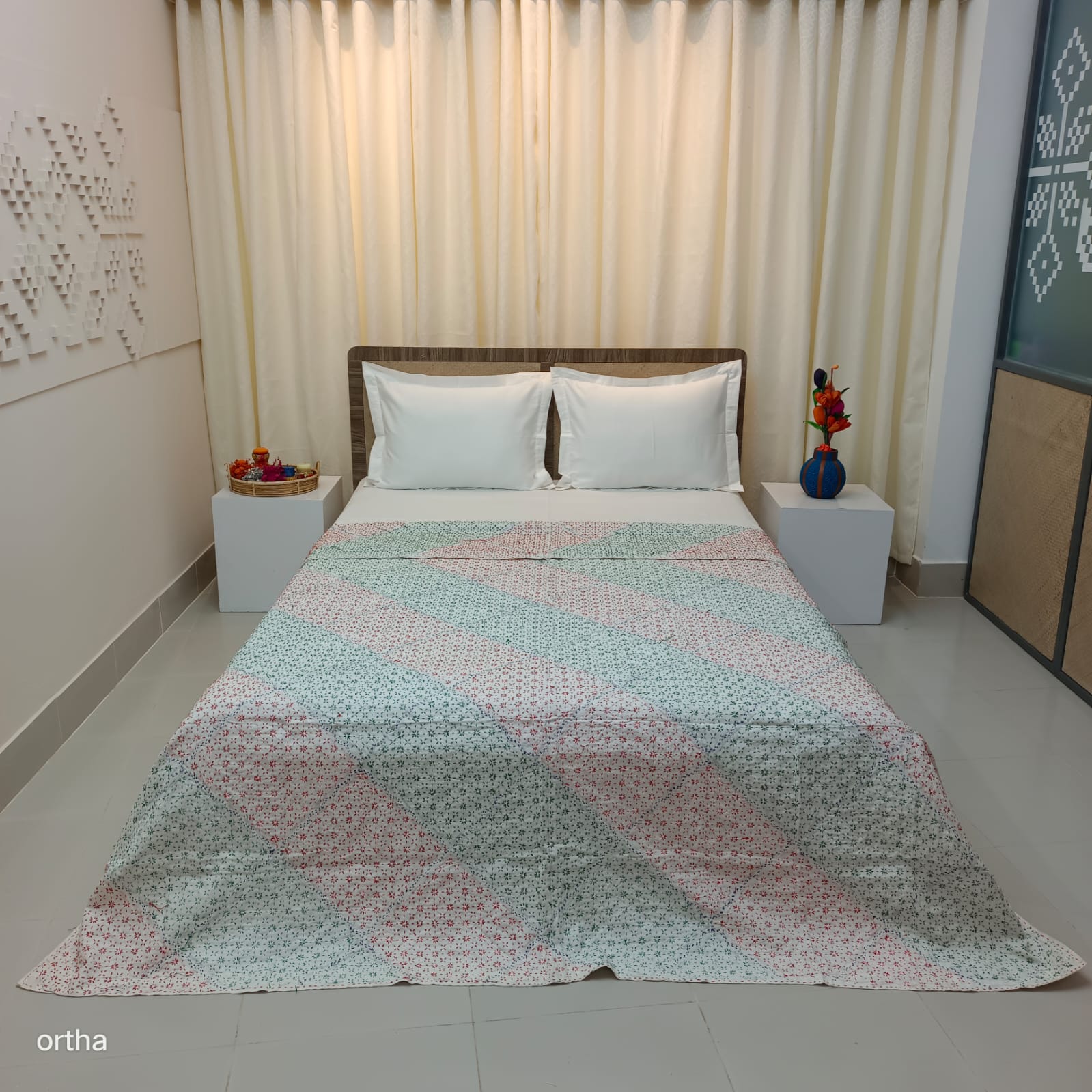 Ortha Nokshi Katha – King Size (78/90 Inch) – White