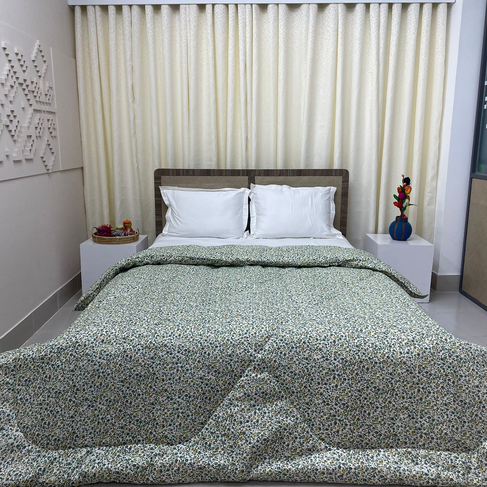 King Size Ortha Comforter (84 X 80 Inch) - Mixed Cotton - Jhiri Phul - Shawl / Moshari Free