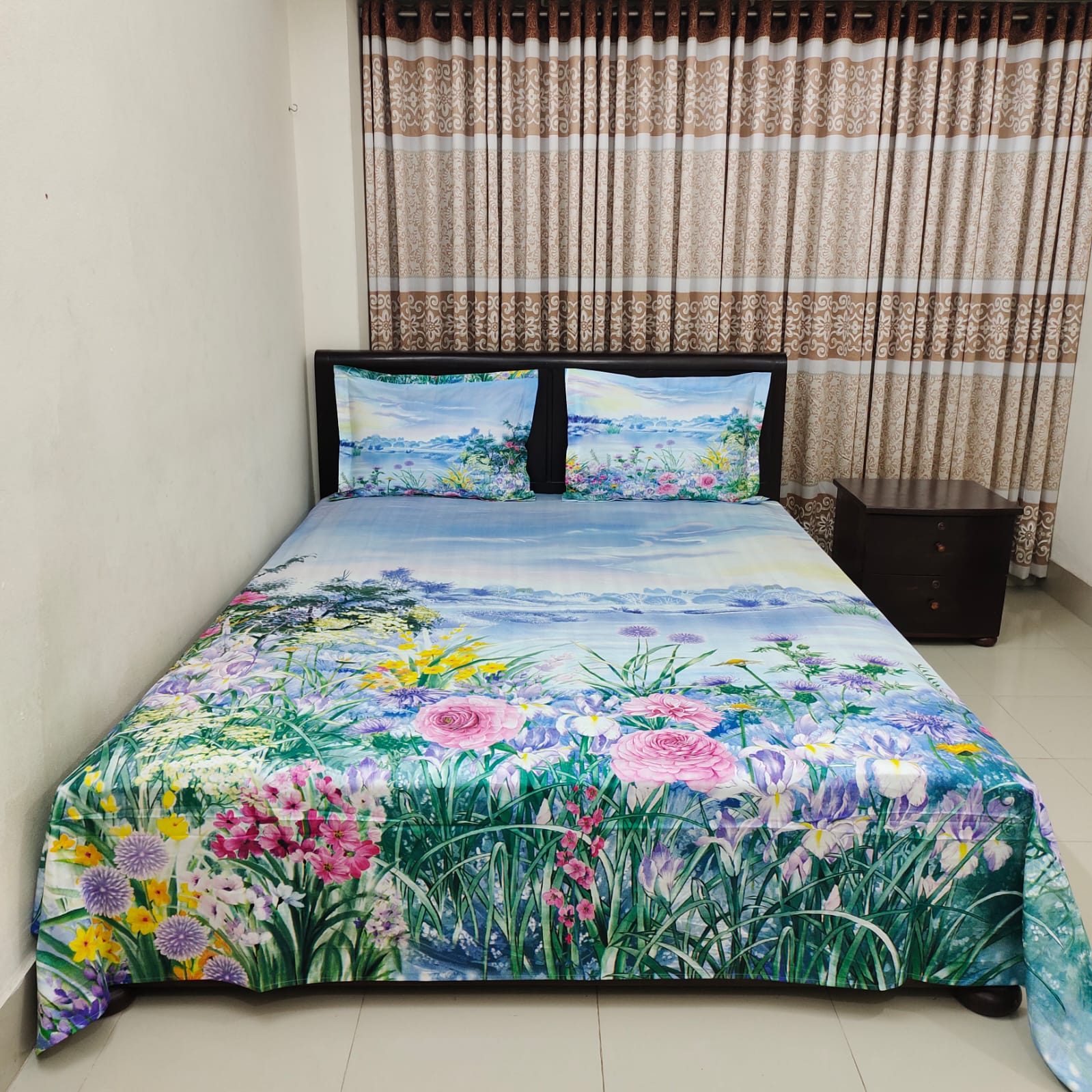 HD Printed Premium Panel Ortha Luxury Bedsheet – 3 Pecs (Nature)