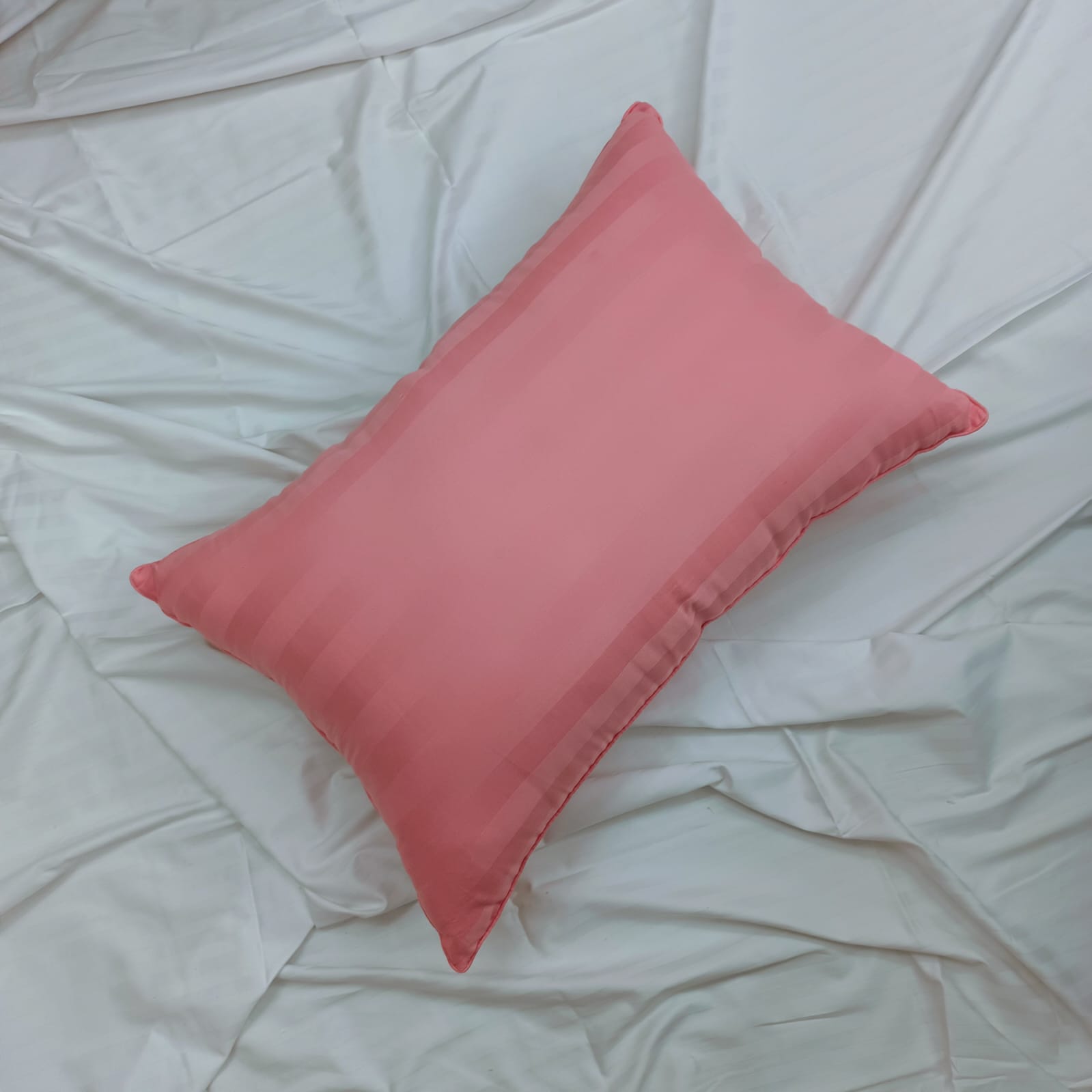 Single Layer Natural Shimul Tula Pillow (18/26 Inch) – Chain System – Pink