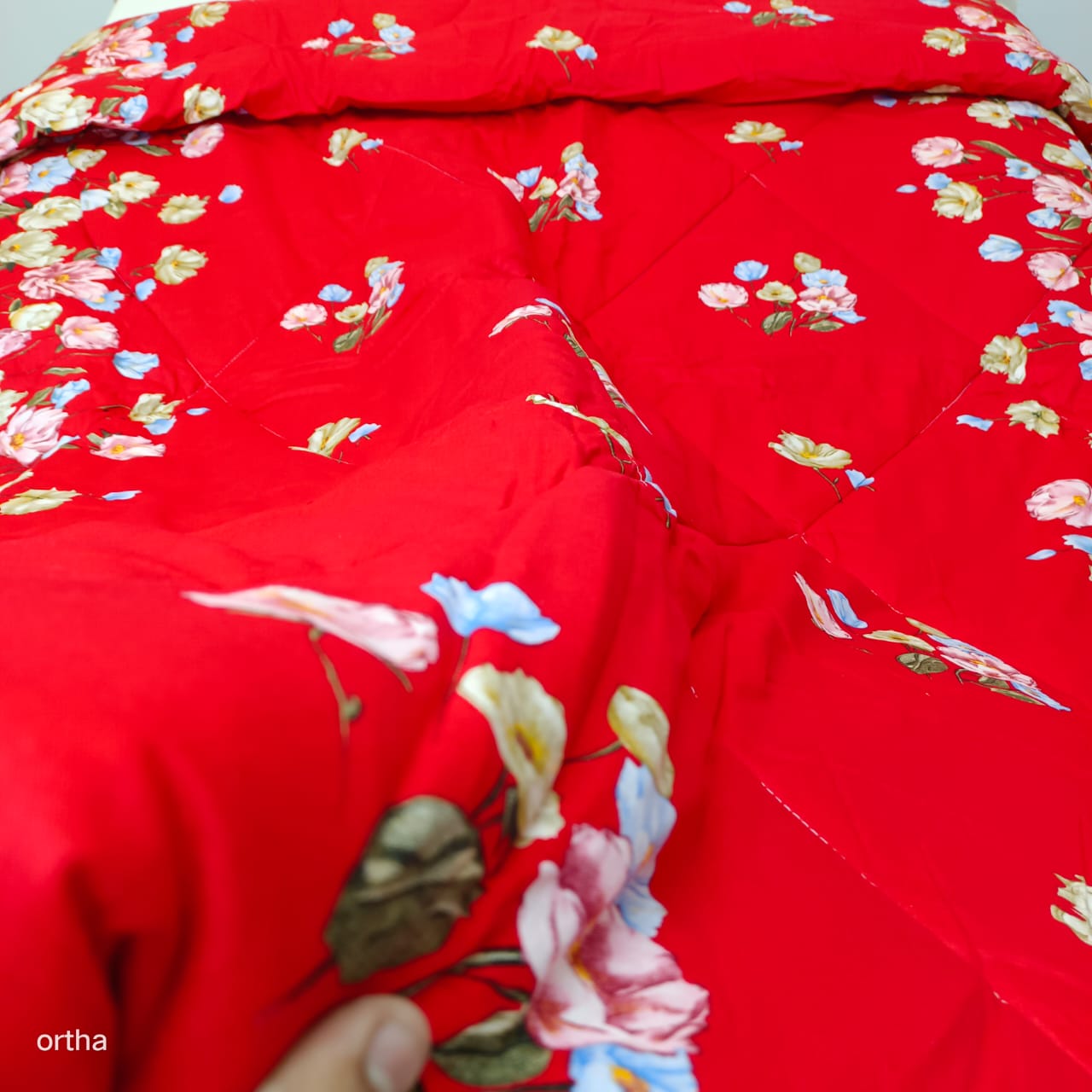 Finest Quality King Size Ortha Luxury Comforter (7 X 7.5 Feet) - Feather Touch Padding – T Red - Image 2