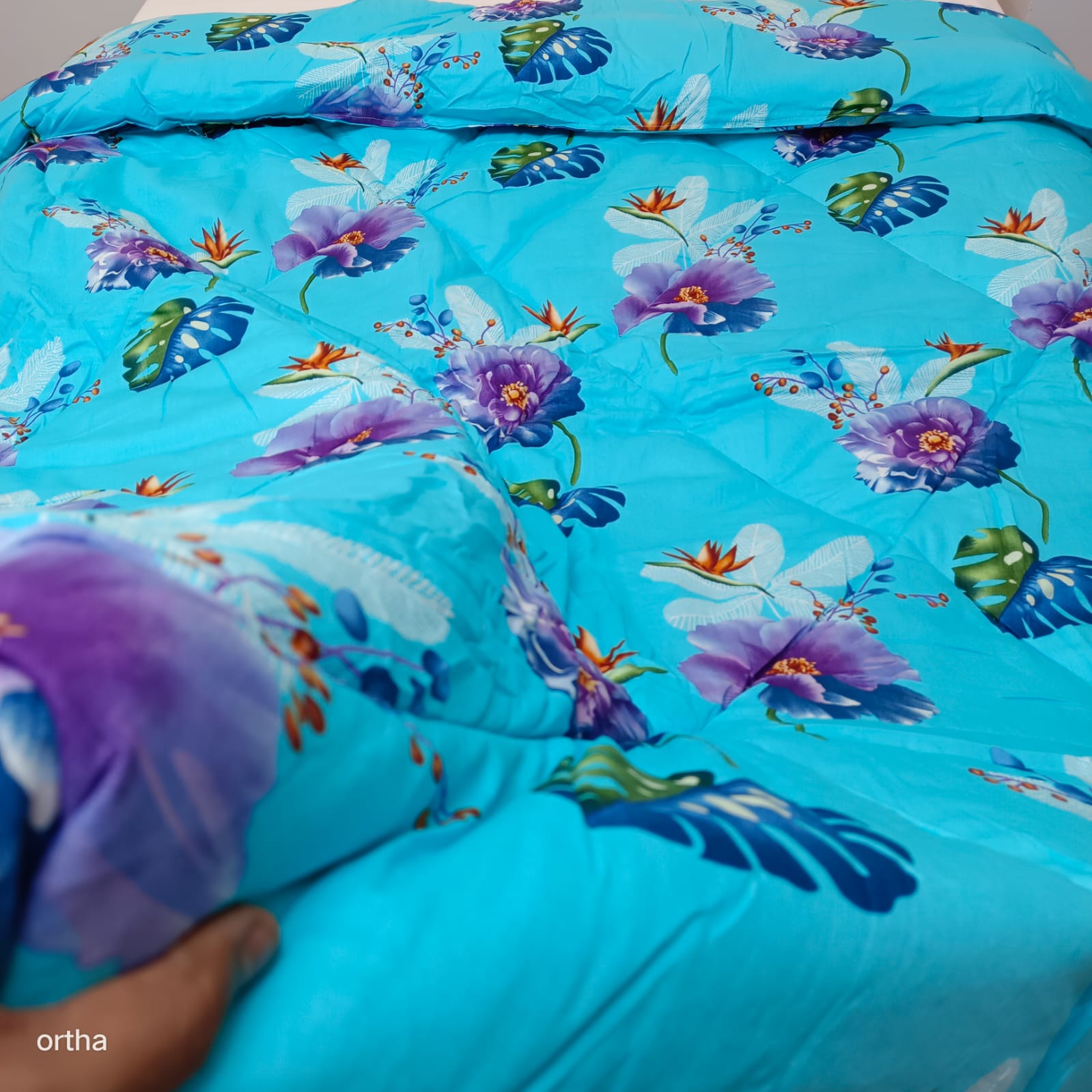 Finest Quality King Size Ortha Luxury Comforter (7 X 7.5 Feet) - Feather Touch Padding - Sky Lavender - Image 2