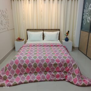 Finest Quality Super King Size Ortha Luxury Comforter (85/95 Inch) - Feather Touch Padding – Zikzak