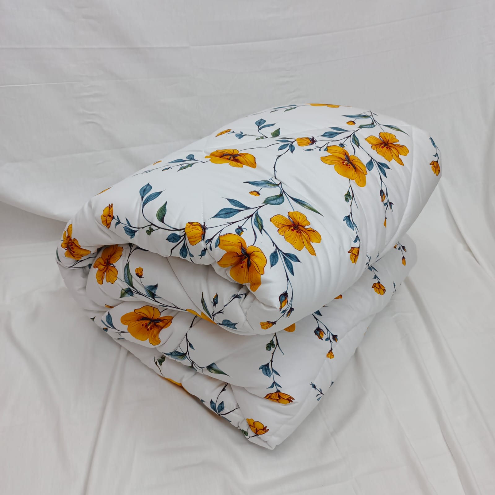 Finest Quality Super King Size Ortha Luxury Comforter (85/90 Inch)