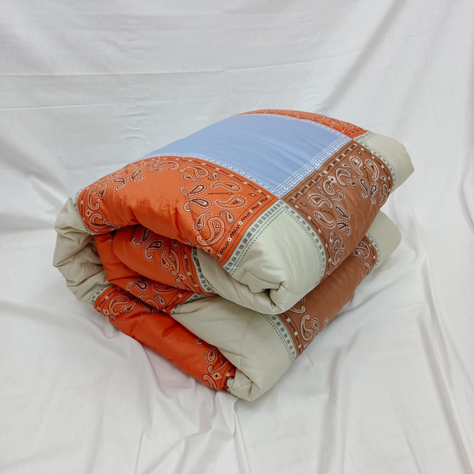 Finest Quality King Size Ortha Luxury Comforter (7 X 7.5 Feet) - Feather Touch Padding - Chocolate Box - Image 3