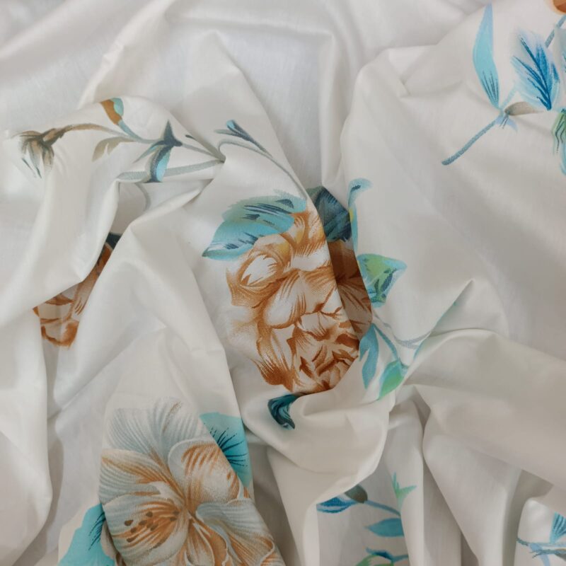 30/30 Count Luxury Exclusive Ortha Bedsheet – King Size – 3 Pecs Set - White Snow Rose - Image 7