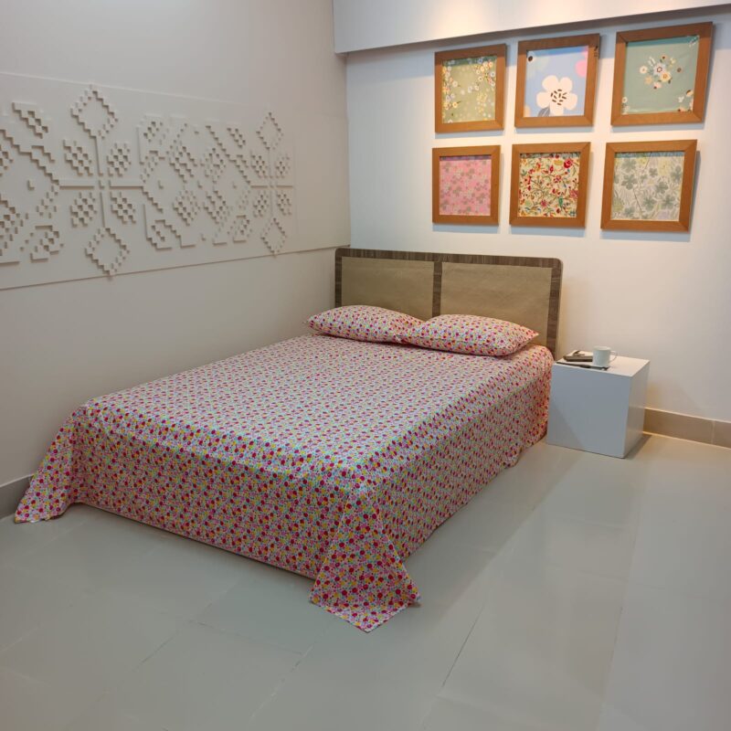 ORTHA EXPORT QUALITY PERCALE COTTON KING SIZE DOUBLE BEDSHEET – 3 PECS SET – DOT STAR - Image 4