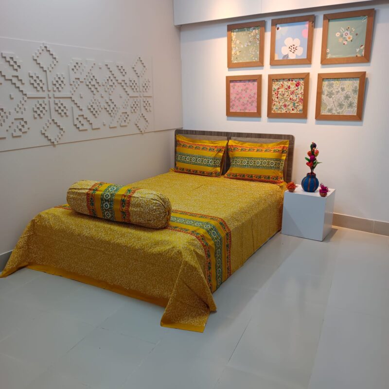 Hand Block Ortha Bedsheet – 4 Pecs – King Size - Image 3