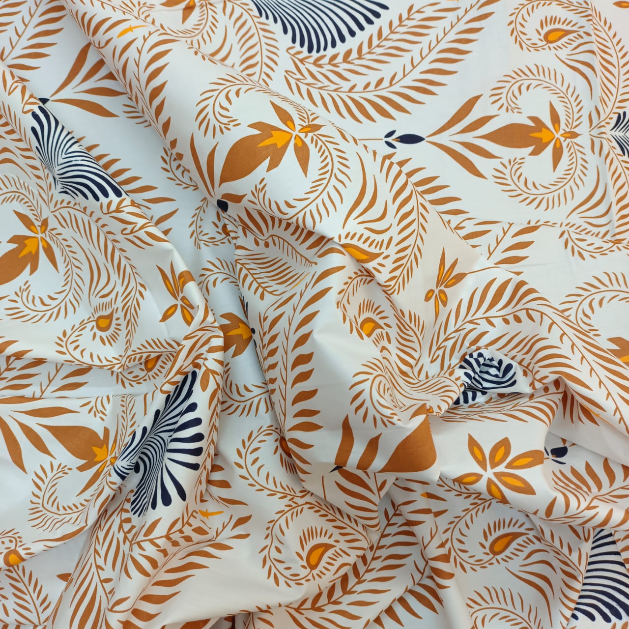 ORTHA EXPORT QUALITY PERCALE COTTON KING SIZE DOUBLE BEDSHEET – 3 PECS SET – ATASH GOLDEN - Image 7