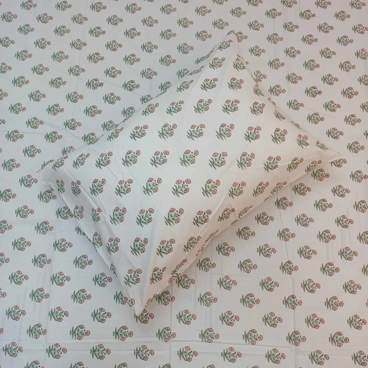 ORTHA EXPORT QUALITY PERCALE COTTON KING SIZE DOUBLE BEDSHEET – 3 PECS SET – BLOCK MOTIVE - Image 2