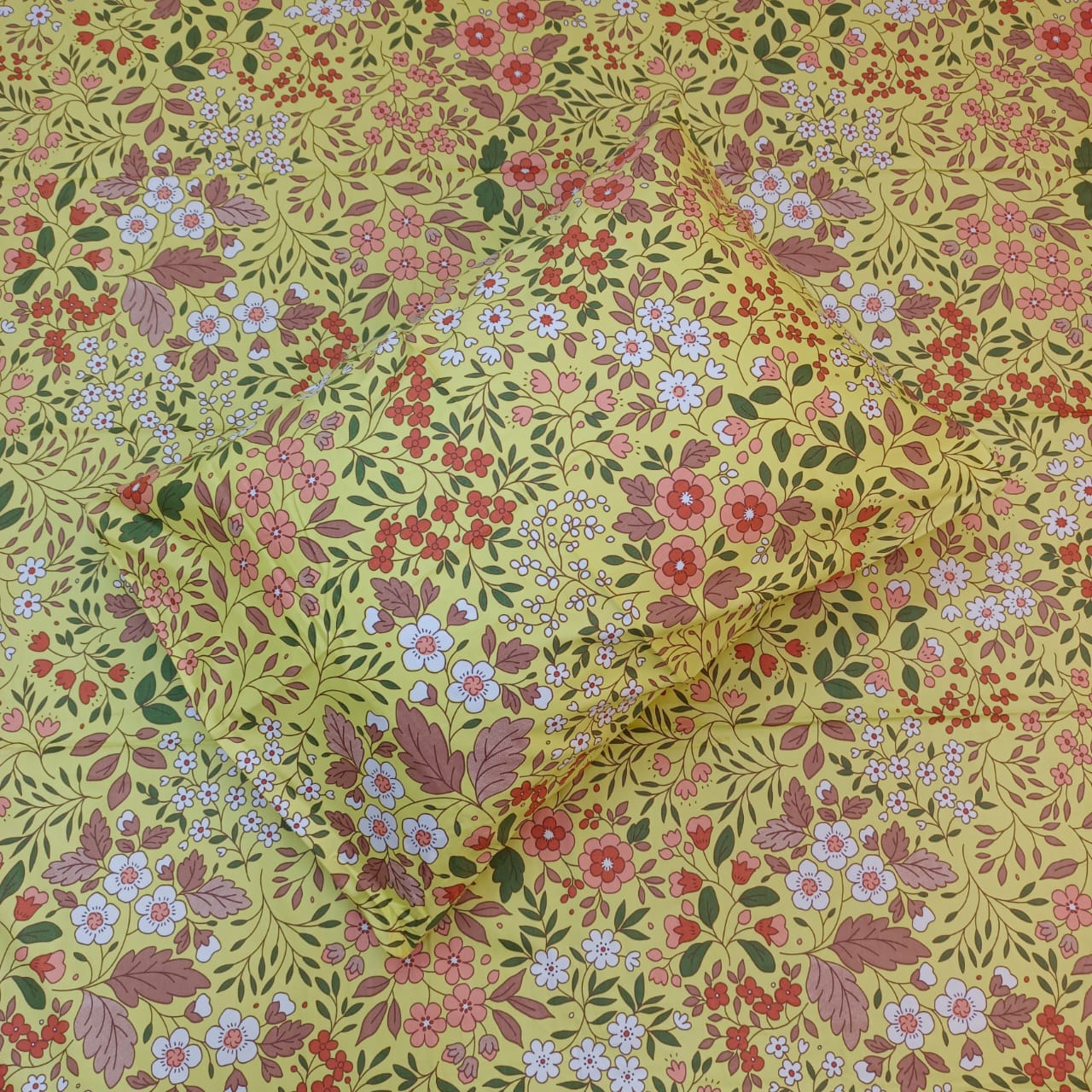 ORTHA EXPORT QUALITY SATIN COTTON KING SIZE DOUBLE BEDSHEET – 3 PECS SET – MUSTERED FLORA - Image 2