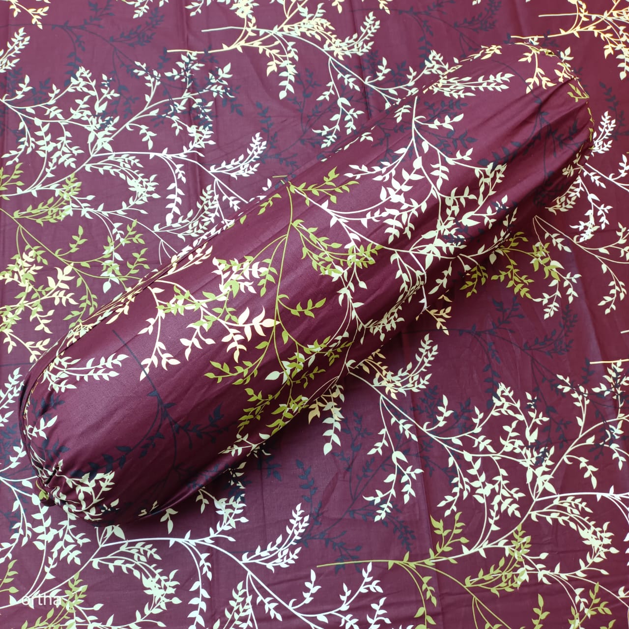 Luxury Twill Cotton Ortha Bedsheet – King Size – 3Pecs – Golden Maroon - Image 3