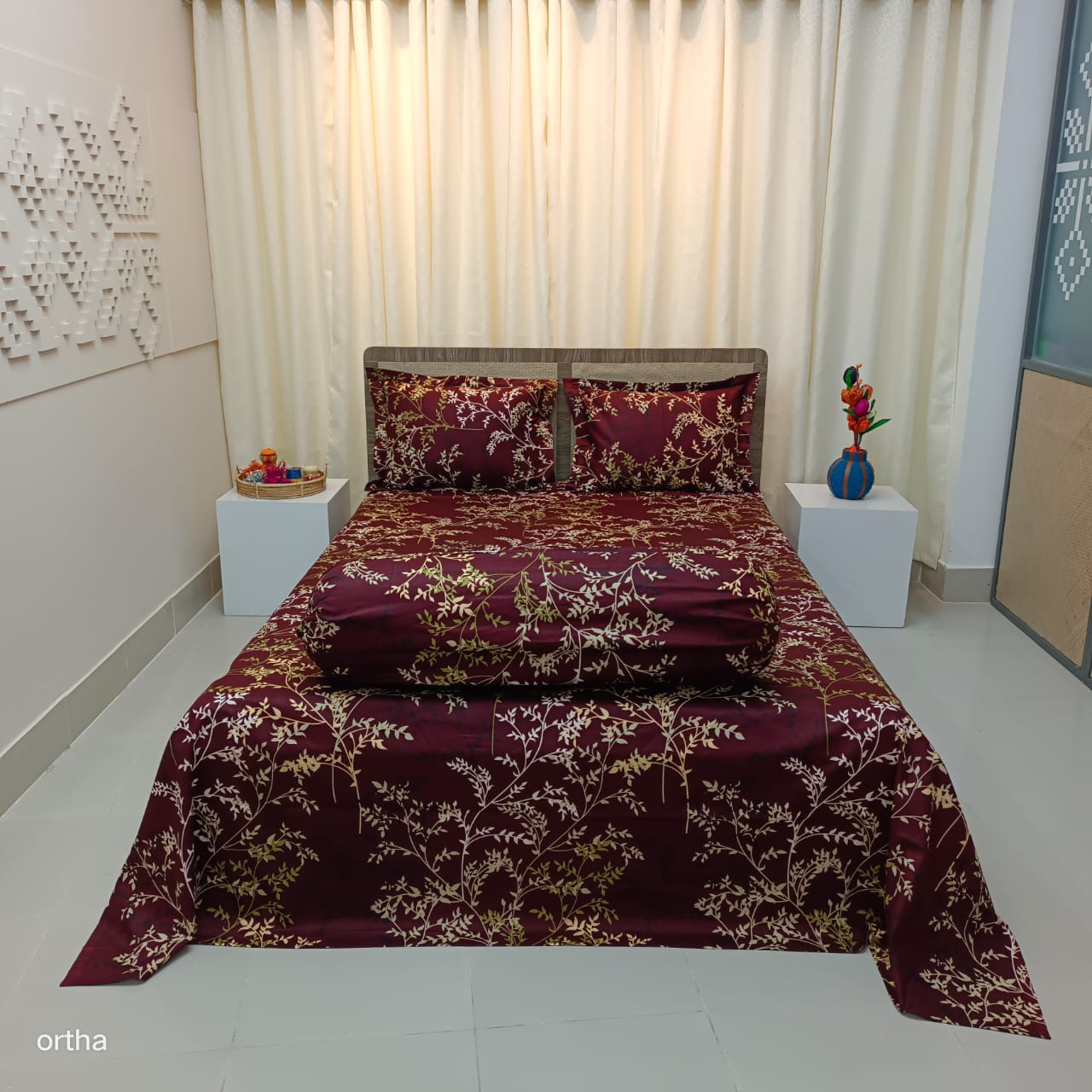 Luxury Twill Cotton Ortha Bedsheet – King Size – 3Pecs – Golden Maroon - Image 4