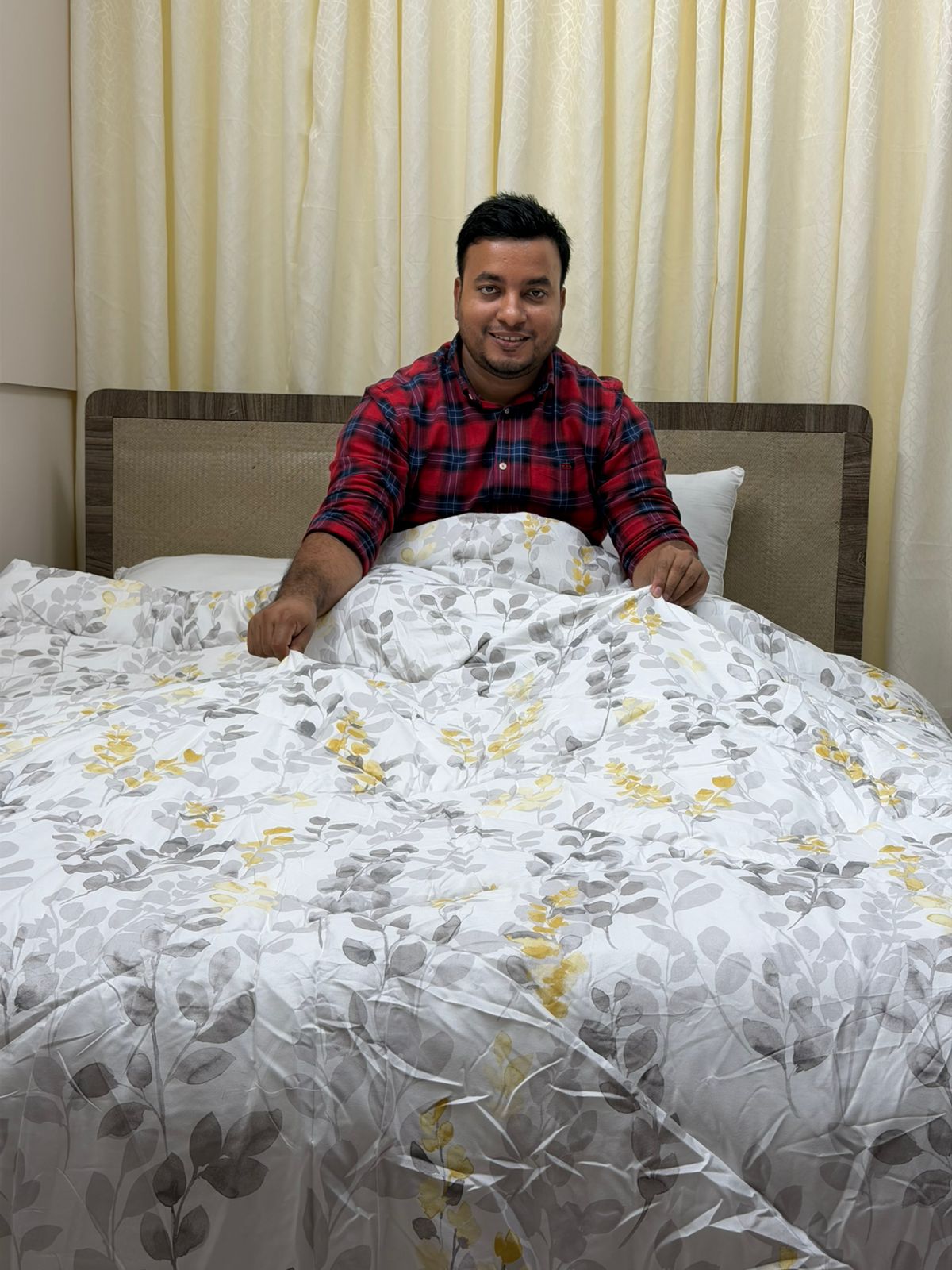 Limited Edition Export Quality King Size Ortha Exclusive Comforter (85 X 90 Inch) – Ash Leaf - Image 2