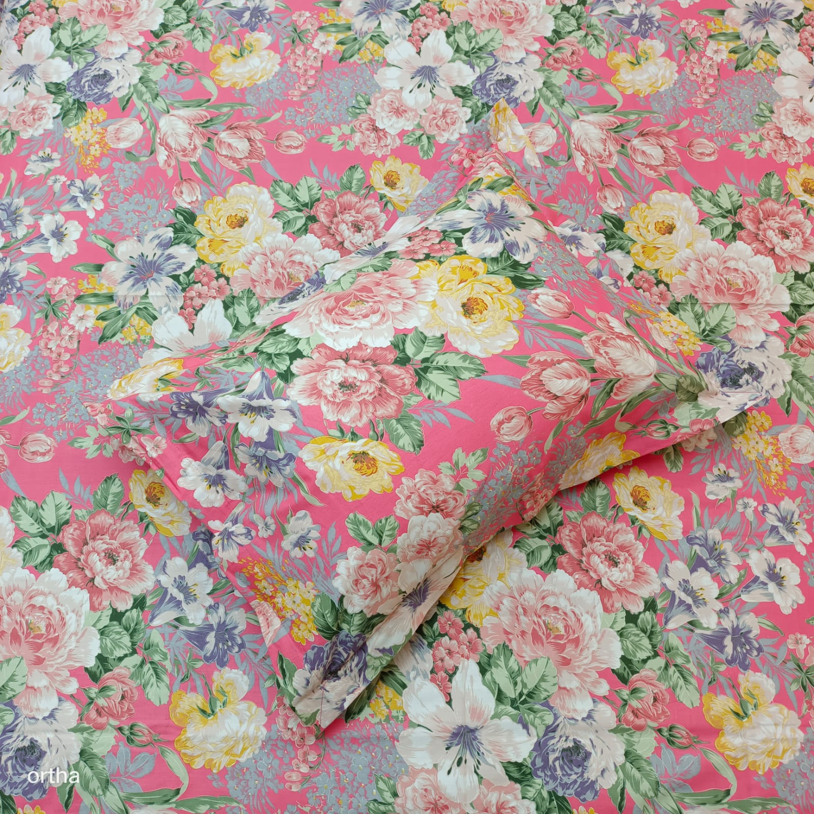 5 Pecs Ortha Luxury Couple Comforter Set (Happy Pink) - Image 3