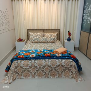 9 Pecs Family Combo Set – Bedsheet – Pillow – Comforter – Golden Kolka & Kolmi Paste