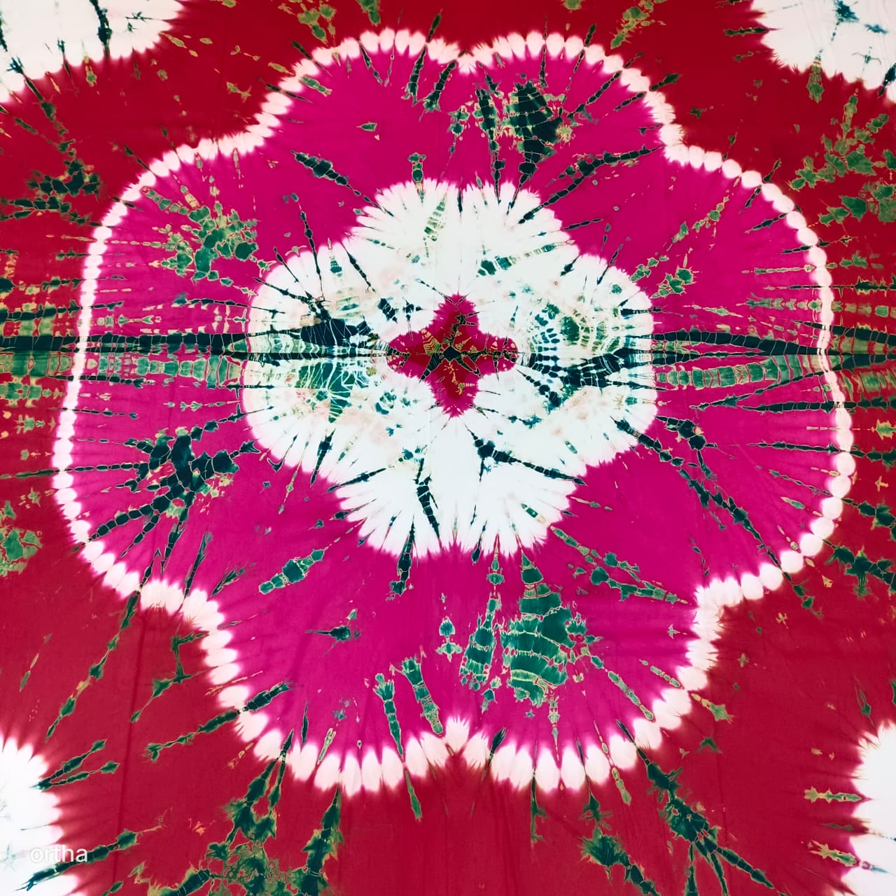 Tie-Dye Batik Bedsheet – Ortha Designer Collection – 4 Pecs Set - Image 6